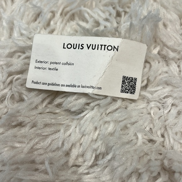 Louis Vuitton Bag - Picture 5 of 5